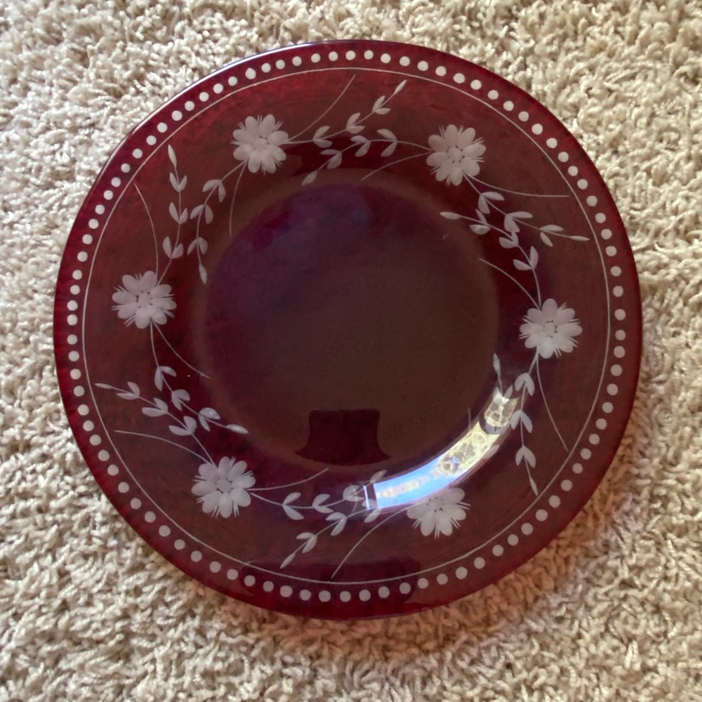 Red floral plates